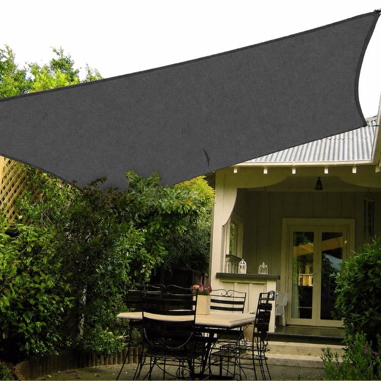 Vela umbritoare dreptunghiulară HAIKUS 3x5 m, filtru UV 98% HDPE — defect, funcționalitate parțială: ruptură de aprox. 3 cm (stare: vezi a 2-a fotografie)
