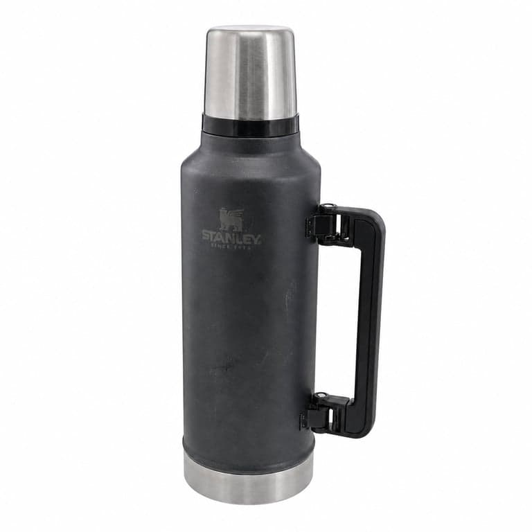 Termos Stanley Classic Legendary 1,9 L - negru mat, oțel inoxidabil, izolare în vid — utilizat (stare: vezi a 2-a fotografie)